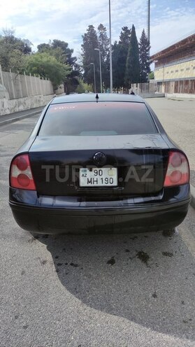 Volkswagen Passat 2002, 226,000 km - 2.8 l - Bakı