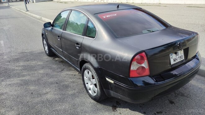 Volkswagen Passat 2002, 226,000 km - 2.8 l - Bakı