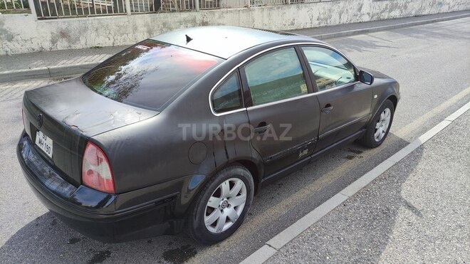 Volkswagen Passat 2002, 226,000 km - 2.8 l - Bakı