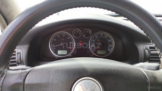 Volkswagen Passat 2002, 226,000 km - 2.8 l - Bakı