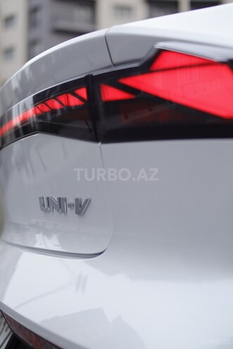 Changan Uni-V 2023, 30,000 km - 1.5 l - Bakı