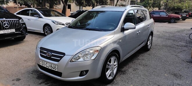 Kia  2008, 300,000 km - 1.6 l - Bakı
