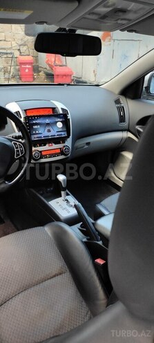 Kia  2008, 300,000 km - 1.6 l - Bakı
