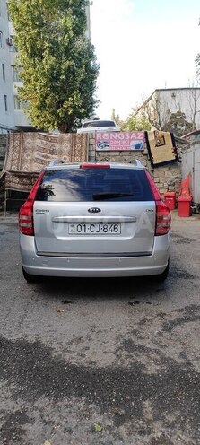 Kia  2008, 300,000 km - 1.6 l - Bakı