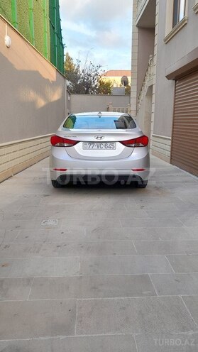 Hyundai Elantra 2015, 123,500 km - 1.8 л - Bakı