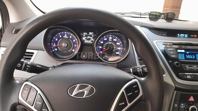 Hyundai Elantra 2015, 123,500 km - 1.8 л - Bakı