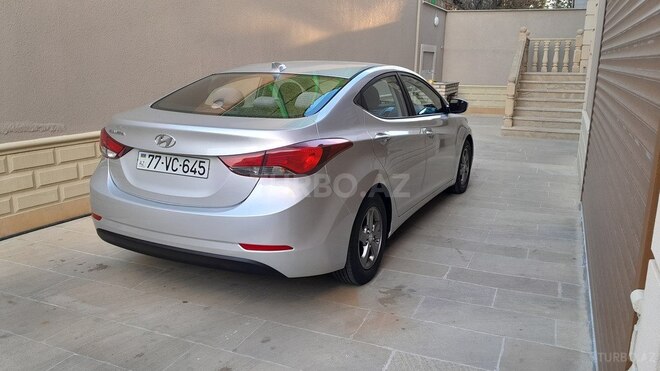 Hyundai Elantra 2015, 123,500 km - 1.8 л - Bakı