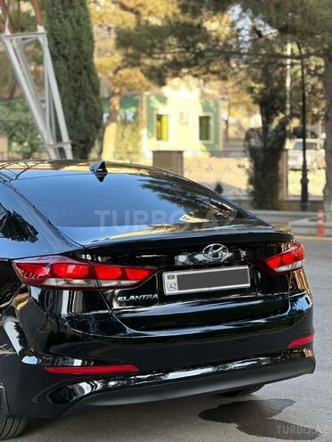 Hyundai Elantra 2018, 110,000 km - 2.0 л - Bakı