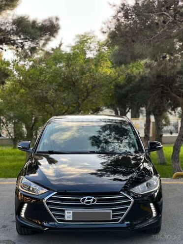 Hyundai Elantra 2018, 110,000 km - 2.0 л - Bakı
