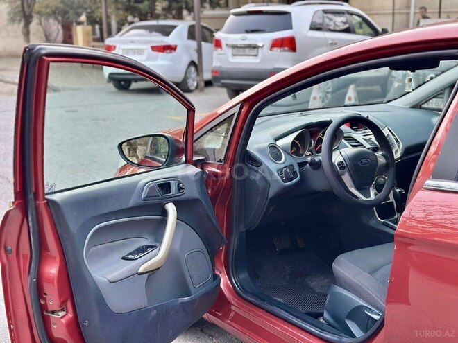 Ford Fiesta 2009, 248,475 km - 1.4 l - Bakı