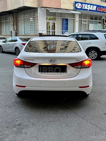 Hyundai Elantra 2015, 140,000 km - 1.8 l - Bakı
