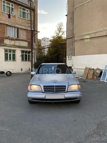 Mercedes C 180 1995, 327,000 km - 1.8 l - Bakı