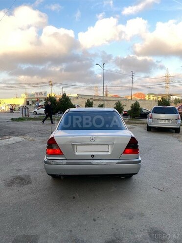 Mercedes C 180 1995, 327,000 km - 1.8 l - Bakı