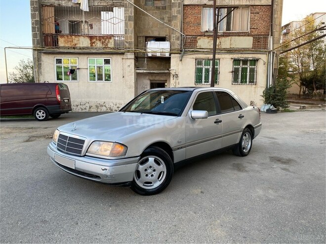 Mercedes C 180 1995, 327,000 km - 1.8 l - Bakı