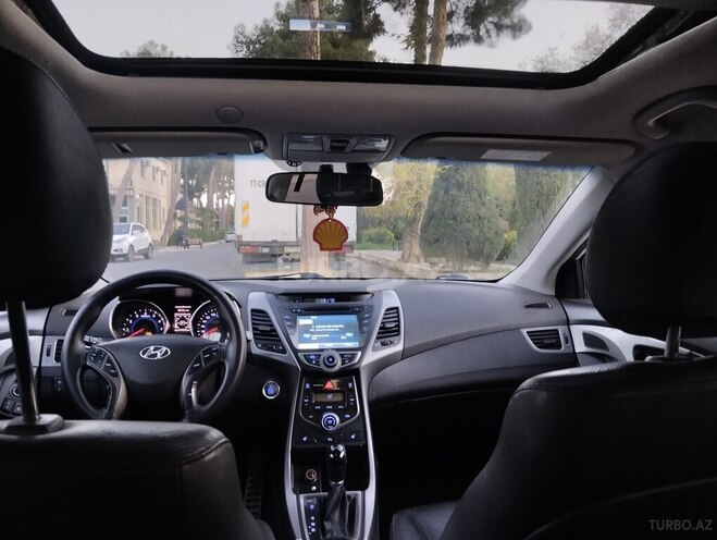 Hyundai Elantra 2014, 215,000 km - 1.8 l - Ağcabədi