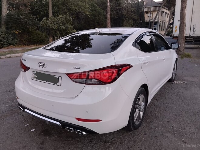 Hyundai Elantra 2014, 215,000 km - 1.8 l - Ağcabədi