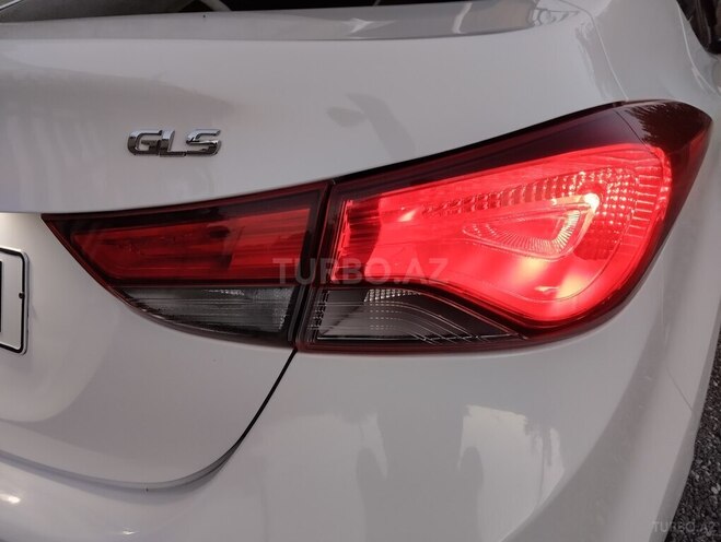 Hyundai Elantra 2014, 215,000 km - 1.8 l - Ağcabədi