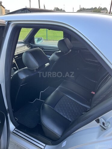 Mercedes C 230 1999, 258,880 km - 2.3 л - Bakı