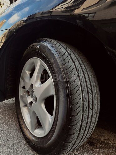 Toyota Corolla 2006, 277,000 km - 1.4 l - Bakı
