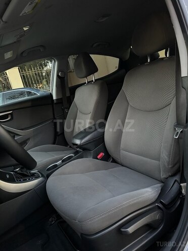 Hyundai Elantra 2014, 118,000 km - 1.8 l - Bakı