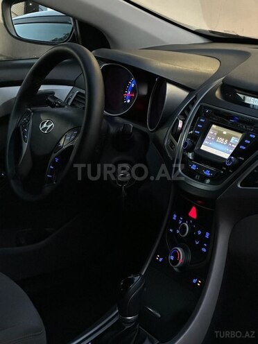 Hyundai Elantra 2014, 118,000 km - 1.8 l - Bakı
