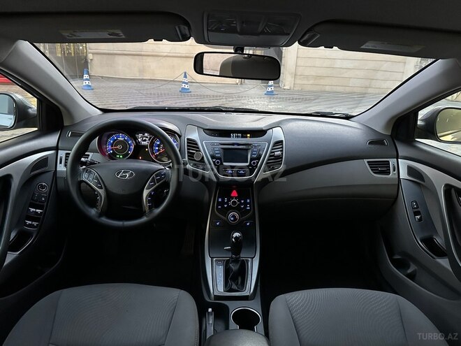 Hyundai Elantra 2014, 118,000 km - 1.8 l - Bakı