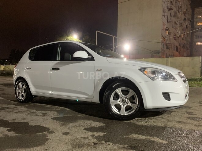 Kia Ceed 2008, 270,000 km - 1.4 l - Sumqayıt