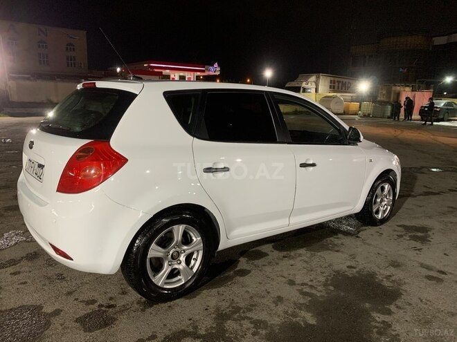 Kia Ceed 2008, 270,000 km - 1.4 l - Sumqayıt