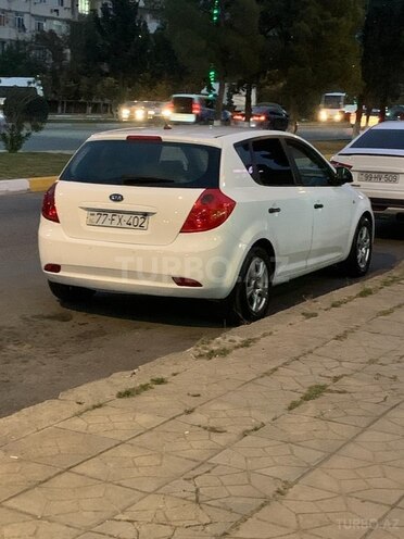 Kia Ceed 2008, 270,000 km - 1.4 l - Sumqayıt