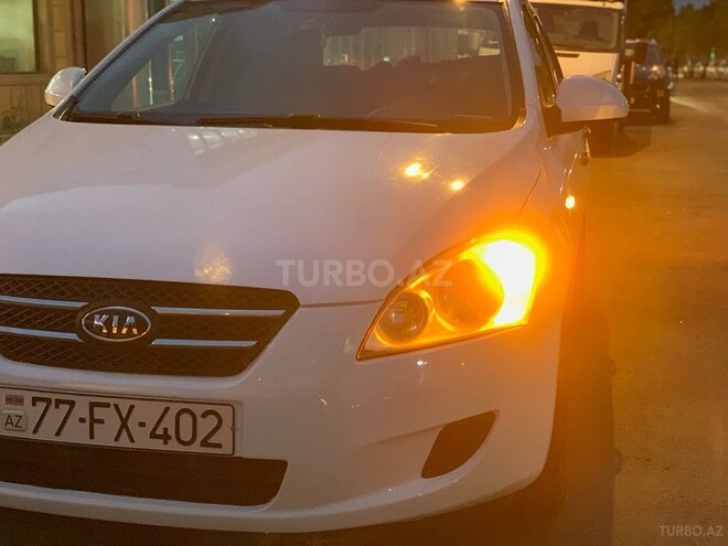 Kia Ceed 2008, 270,000 km - 1.4 l - Sumqayıt
