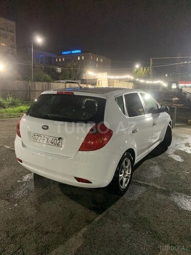 Kia Ceed 2008, 270,000 km - 1.4 l - Sumqayıt