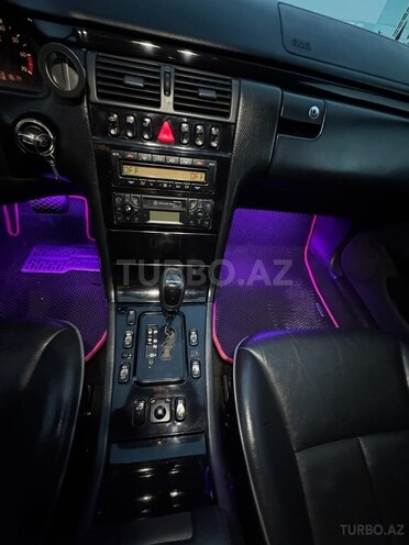 Mercedes E 240 2000, 349,000 km - 2.6 l - Gəncə
