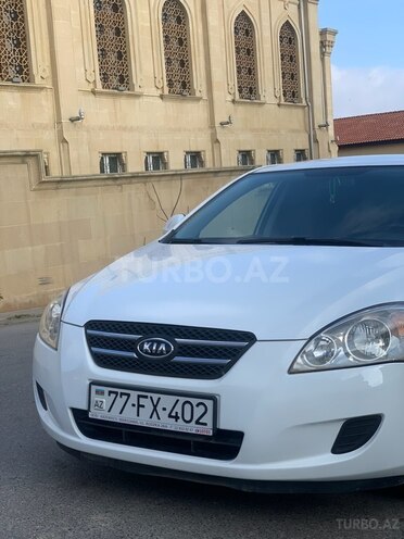 Kia Ceed 2008, 270,000 km - 1.4 l - Sumqayıt