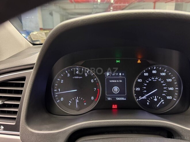 Hyundai Elantra 2017, 167,860 km - 2.0 л - Bakı