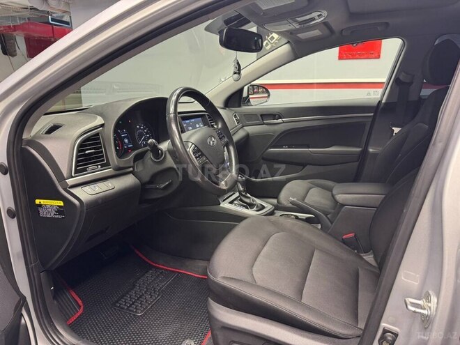 Hyundai Elantra 2017, 167,860 km - 2.0 л - Bakı