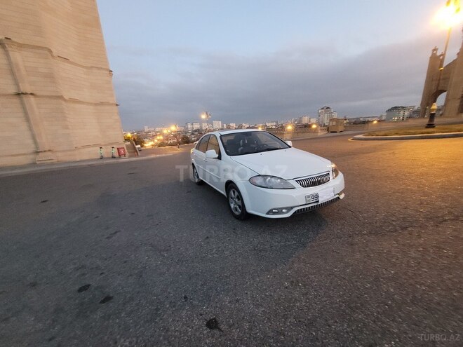 Daewoo Gentra 2013, 283,000 km - 1.5 l - Bakı