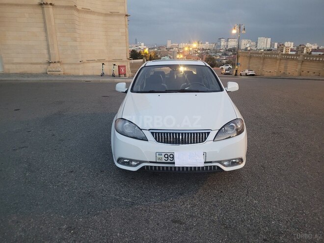 Daewoo Gentra 2013, 283,000 km - 1.5 l - Bakı