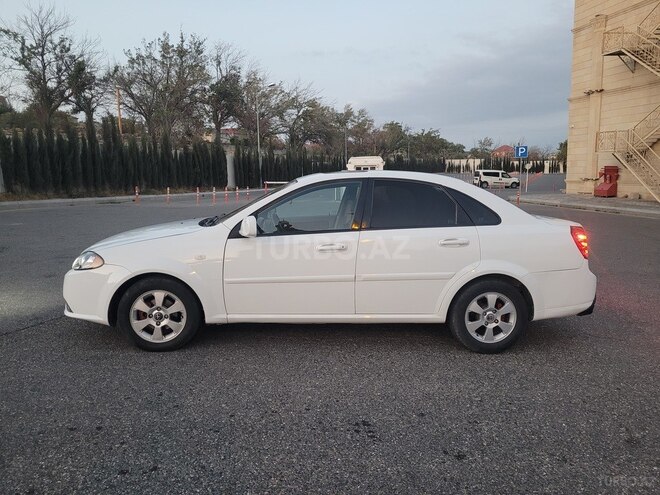 Daewoo Gentra 2013, 283,000 km - 1.5 l - Bakı
