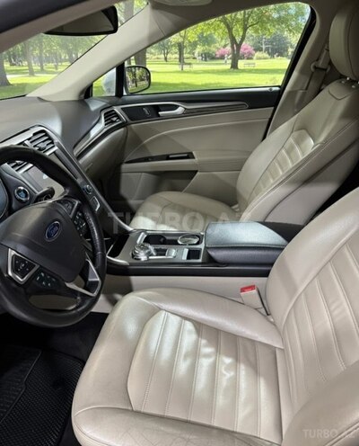 Ford Fusion (North America) 2018, 123,117 km - 2.0 l - Bakı