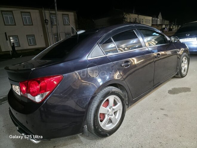 Chevrolet Cruze 2015, 212,014 km - 1.4 l - Quba
