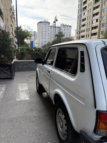LADA (VAZ) Niva 2015, 100,000 km - 1.7 l - Bakı