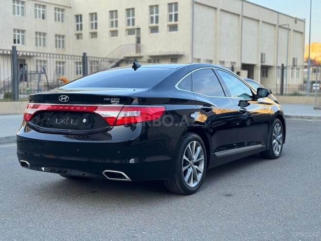 Hyundai Grandeur 2016, 174,000 km - 2.2 л - Bakı