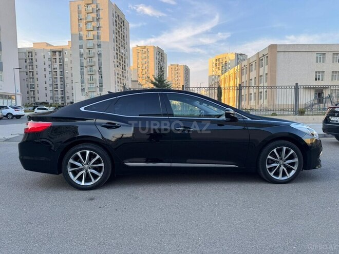 Hyundai Grandeur 2016, 174,000 km - 2.2 л - Bakı