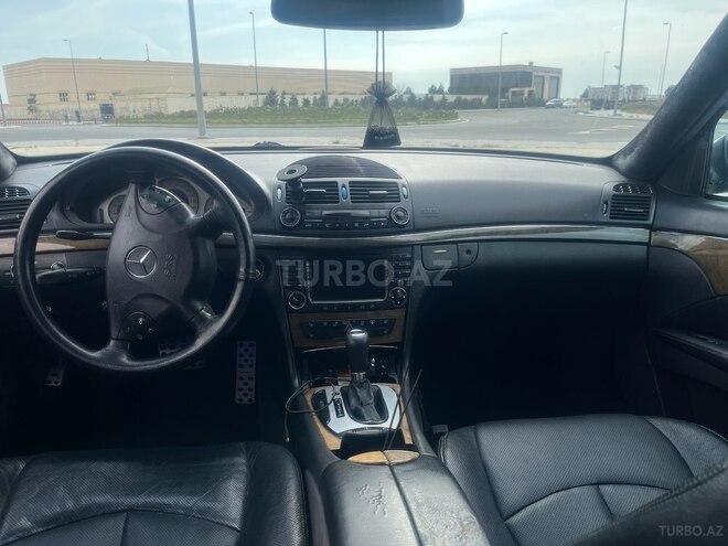 Mercedes E 500 2003, 330,000 km - 5.0 l - Bakı