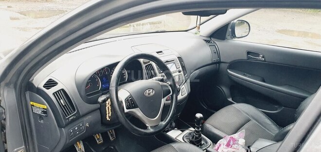 Hyundai i30 2007, 266,000 km - 1.6 l - Lənkəran