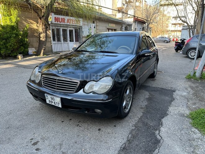 Mercedes C 240 2004, 400,000 km - 2.6 l - Bakı