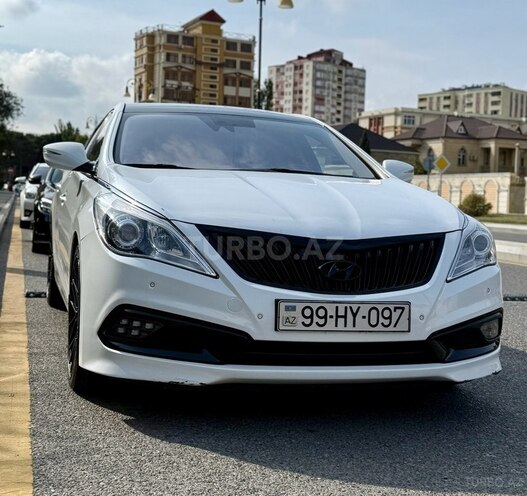 Hyundai Grandeur 2015, 178,000 km - 2.2 л - Bakı