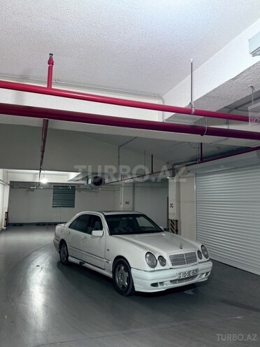 Mercedes E 230 1998, 275,000 km - 2.3 l - Bakı