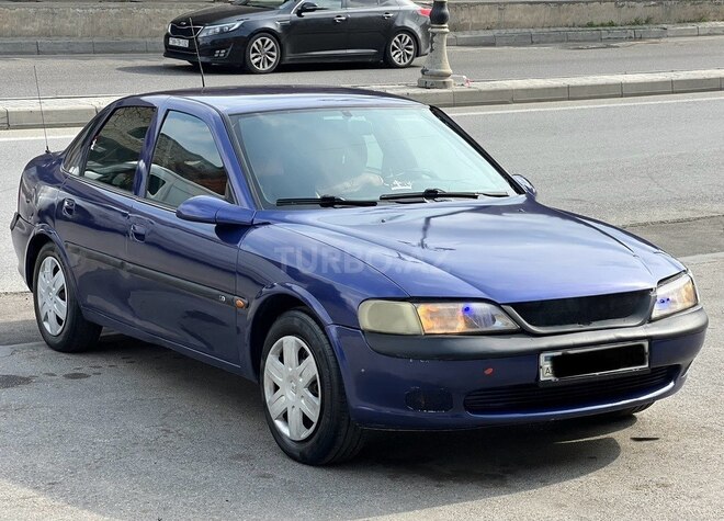 Opel Vectra 1996, 300,000 km - 2.0 l - Bakı
