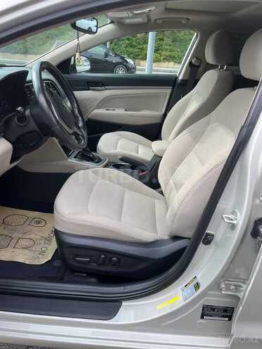 Hyundai Elantra 2017, 25,391 km - 2.0 л - Bakı